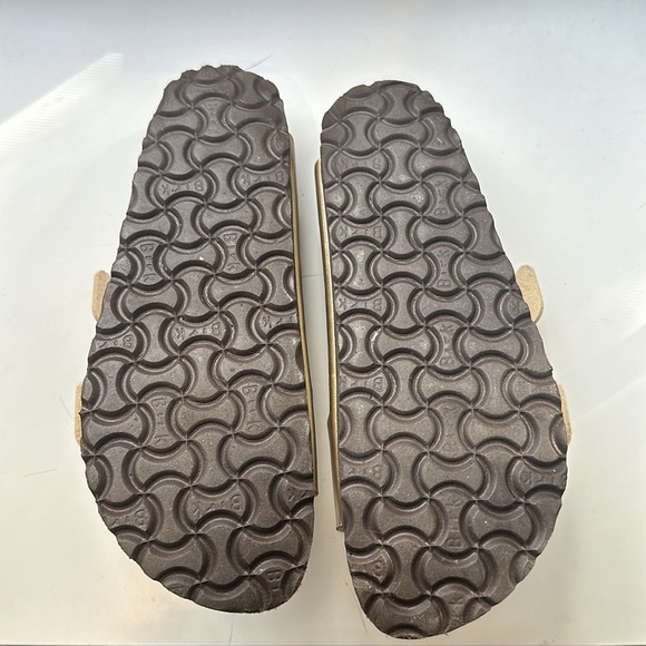 BNWOT Women’s Arizona Slide Sandal - Picture 6 of 6